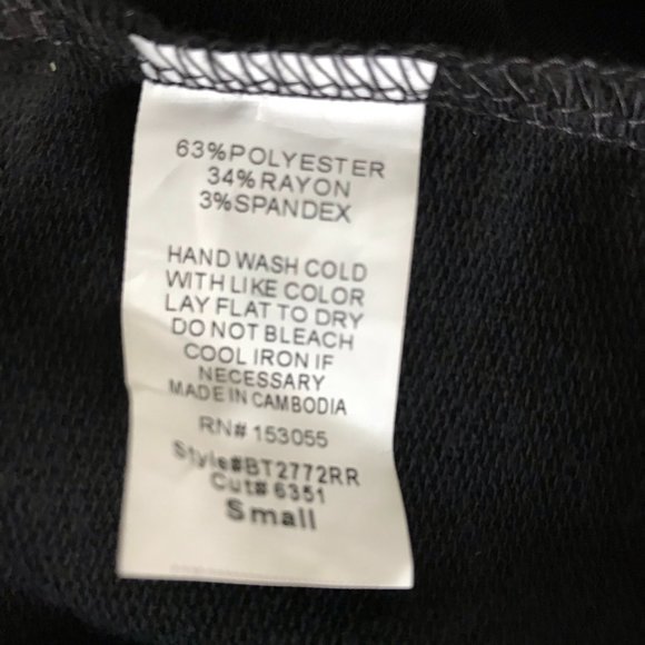 NWOT HIPPIE CHIC Top Long Sleeve Black Silver Sz S - Picture 8 of 8